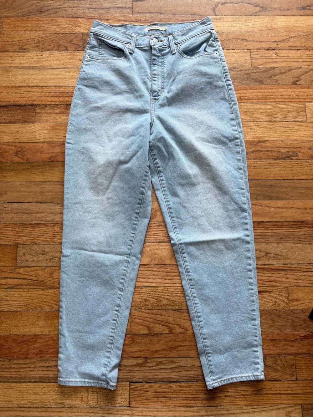 Levi's High Waisted Taper Jeans Size 29